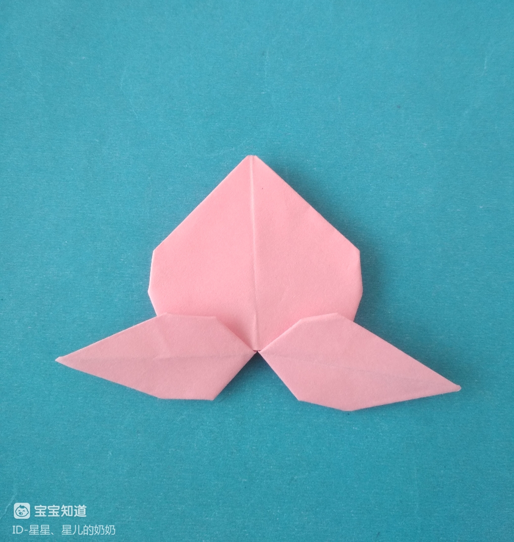 手工diy 发帖:22670379 用户:26882146 [百变折纸] 折一款粉色的桃子