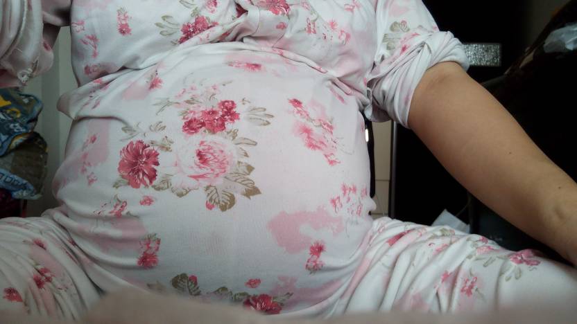 36 4周了,宝妈们看我的肚子大不?很多人都说是双胞胎