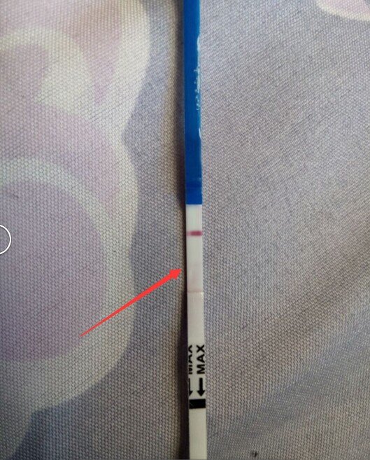 试纸上出现一道隐隐看看太清楚的杠杠,算不算怀孕?急