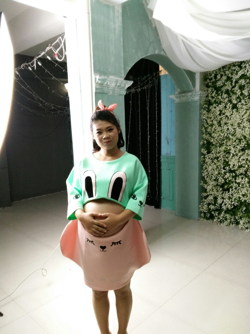 (希望帮到你)真人图解多种正确喂奶姿势