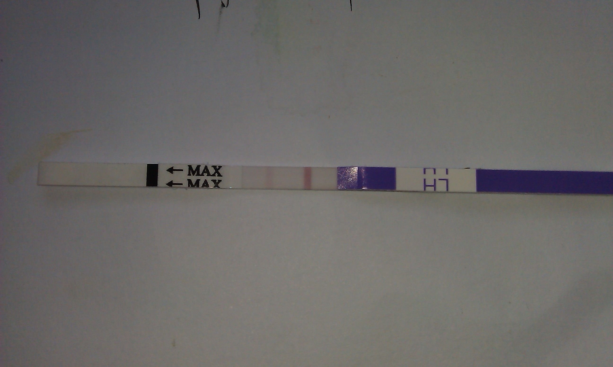 我的排卵结果是不是弱阳性呢?