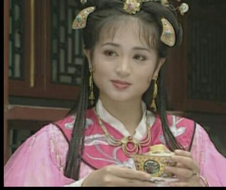 9楼 昌平公主  出自:上错花轿嫁对郎  扮演者:王慧娟  公主刁蛮可爱