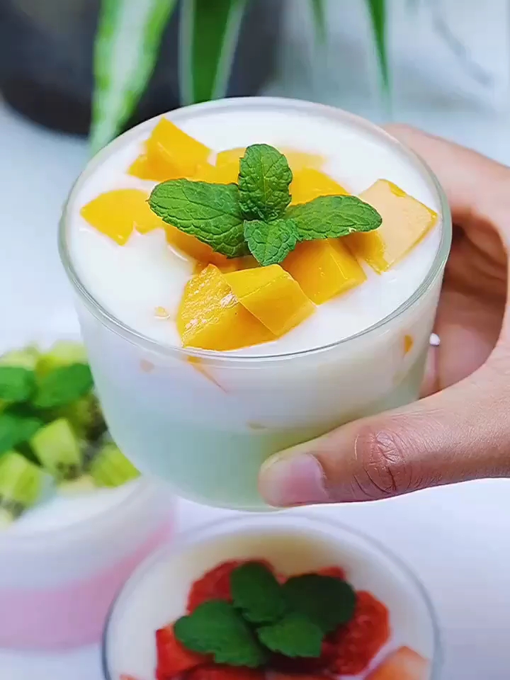 [每日餐桌]水果酸奶布丁