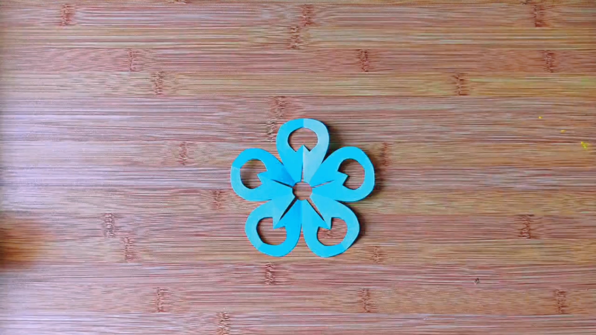 太阳窗花剪纸教程