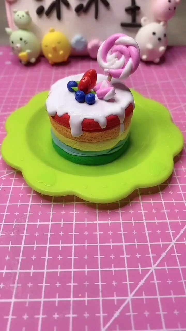 精 粘土彩虹蛋糕