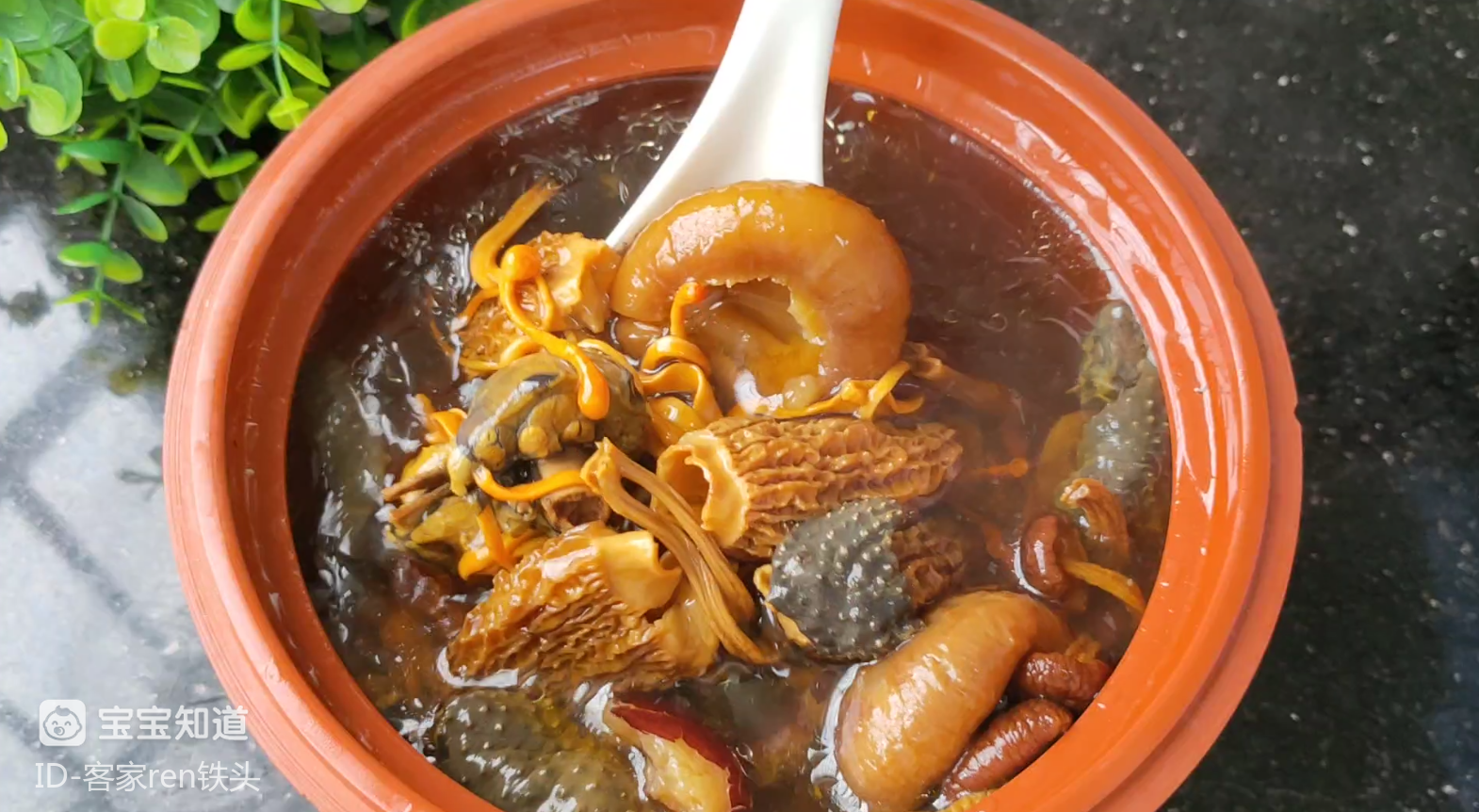 精广东人炖汤就是好喝冬季这样炖一锅好喝又温补常喝增强免疫力