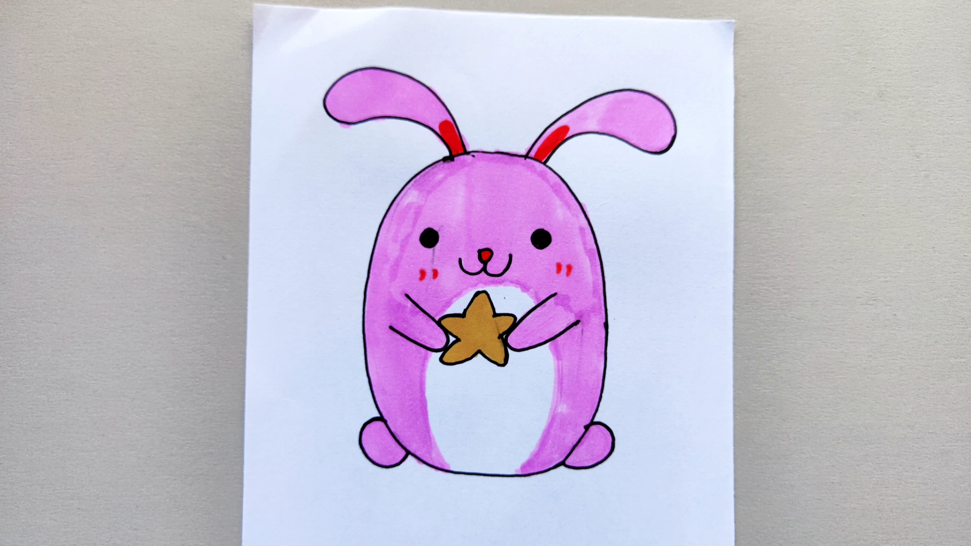 教你用椭圆形画一只粉色兔子