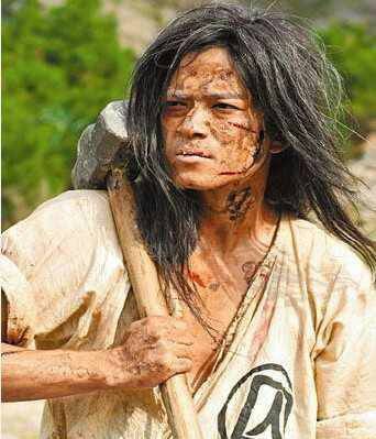 精 明星屌丝乞丐邋遢造型盘点