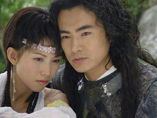 17楼 这电视剧里的两对爱人都好让人心痛,豆豆和童博,天雪和童战.