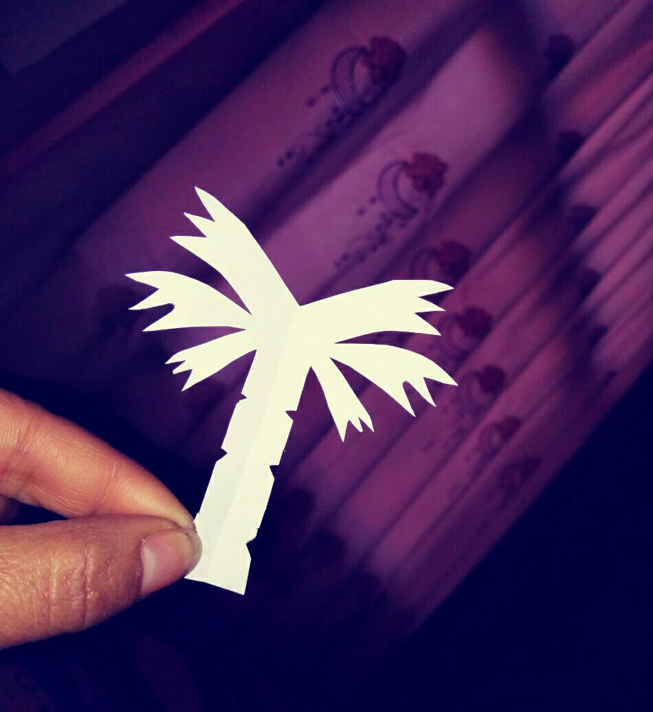 精 [逗号剪纸]椰子树