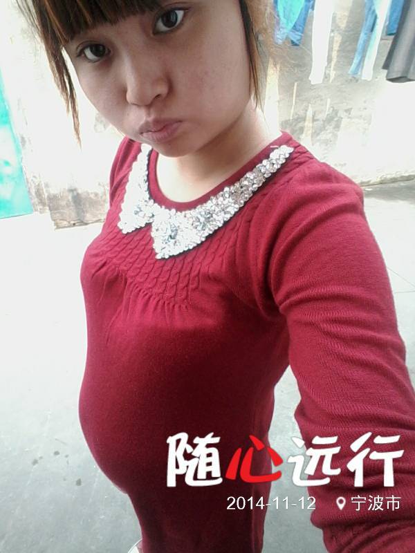 怀孕六月肚子大吗