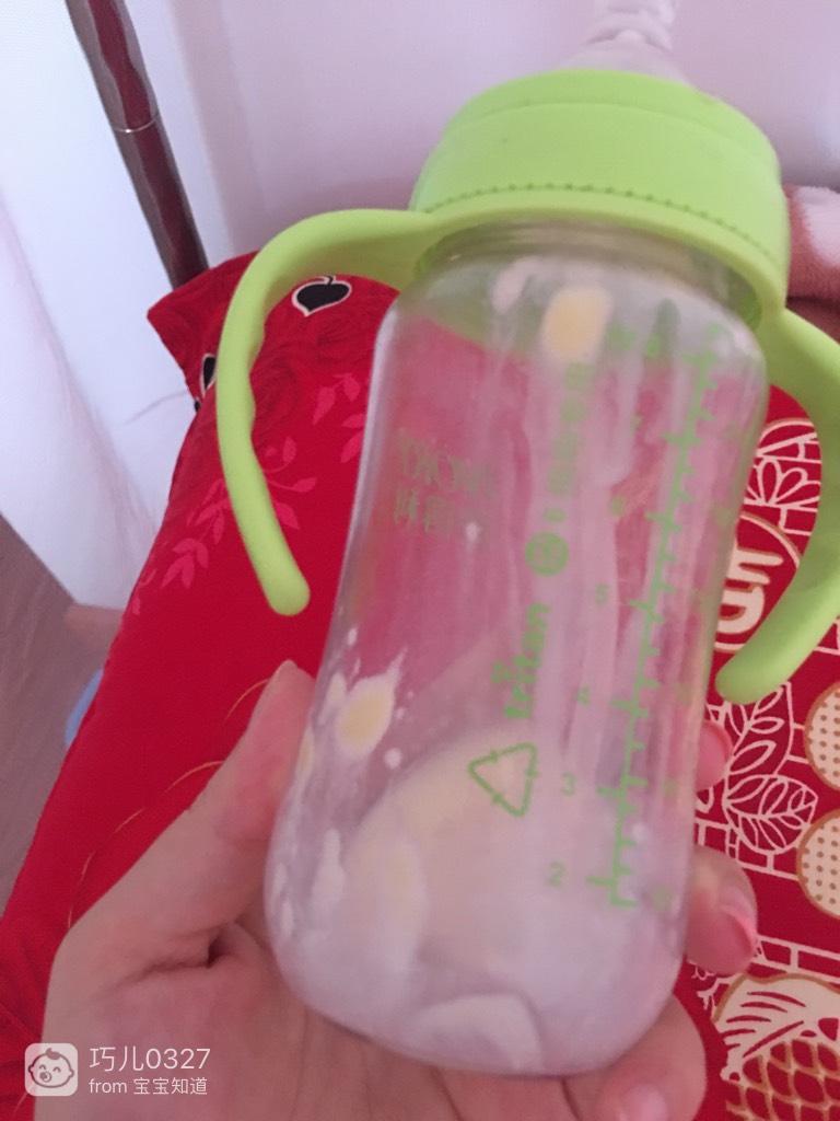 惠氏启赋3段奶粉,泡不开有结坨怎么回事?有宝妈和我一样的情况吗?
