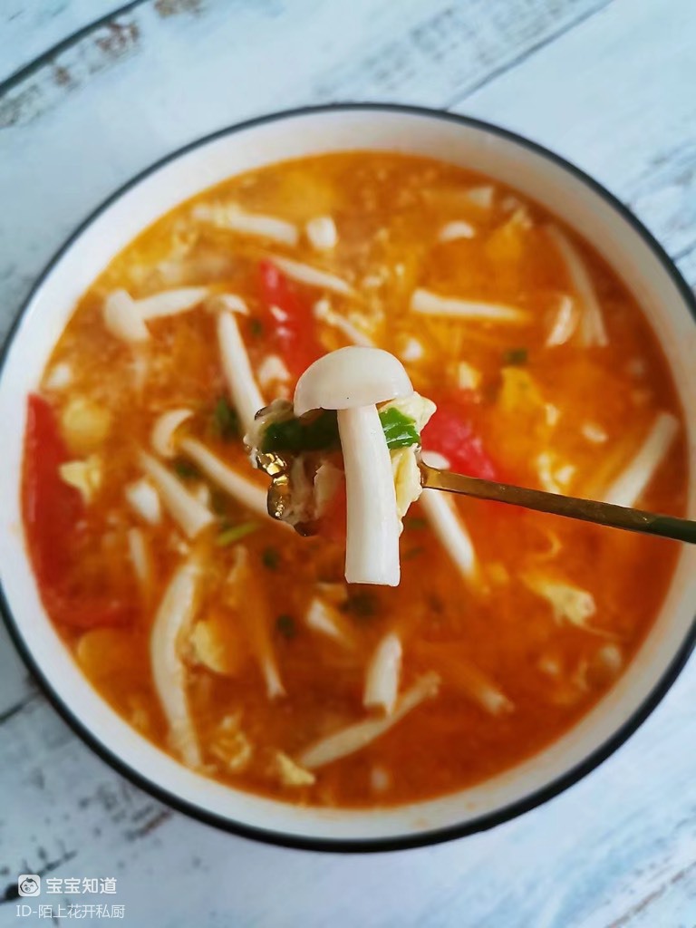 西红柿口蘑汤图片