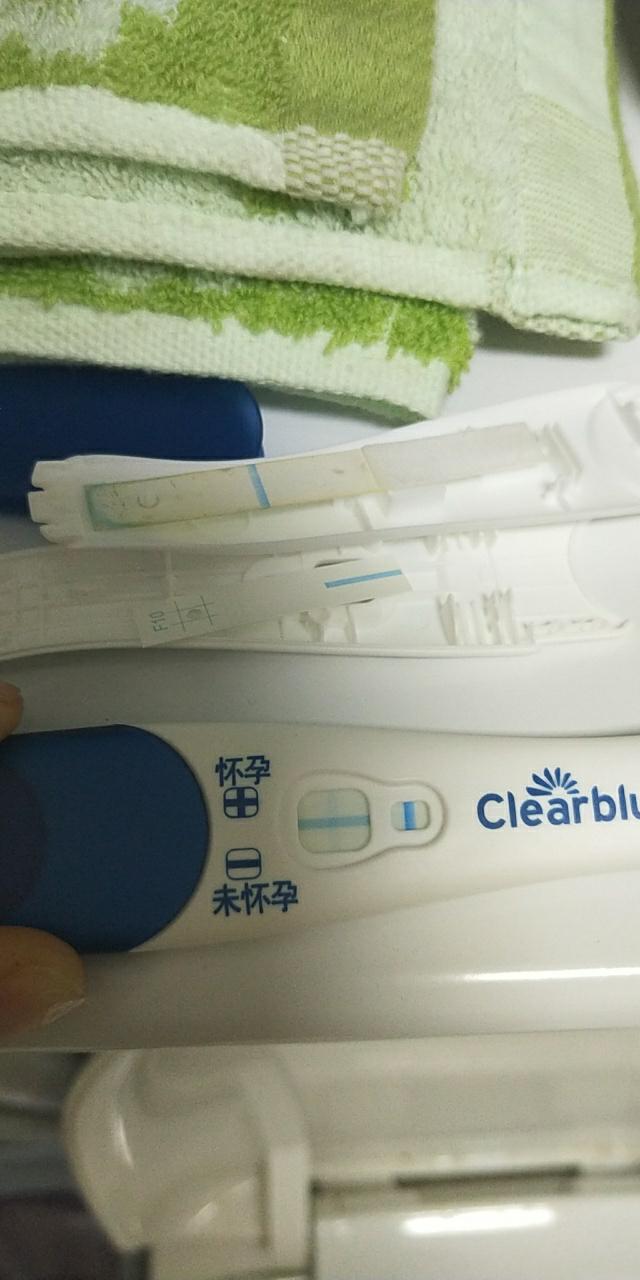 可丽蓝是诈和还是真的怀孕了?试了两条都是浅色竖线
