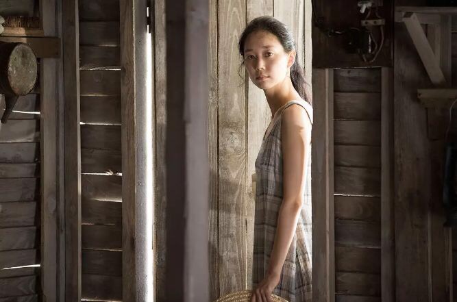 9楼 于是她为他找来一位人体模特,也就是我们的女主敏静.