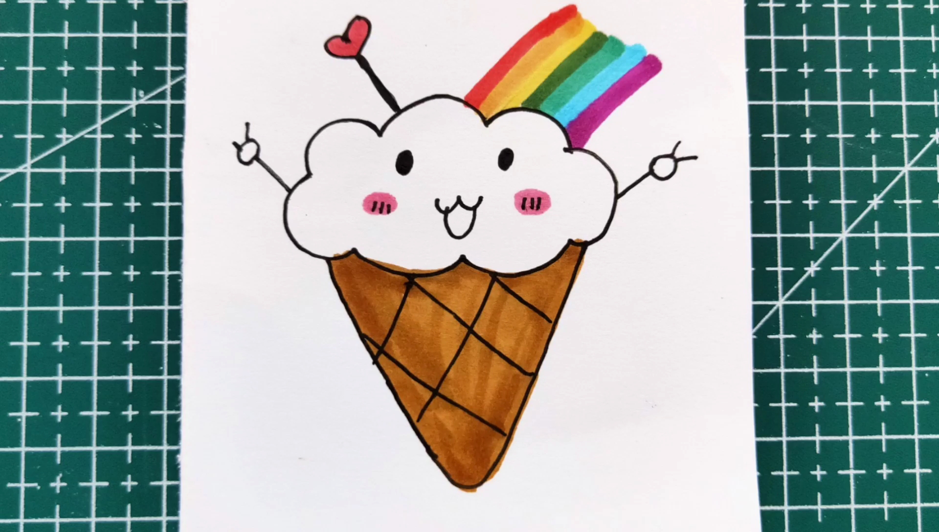 一起画一个可爱的彩虹甜筒冰淇淋
