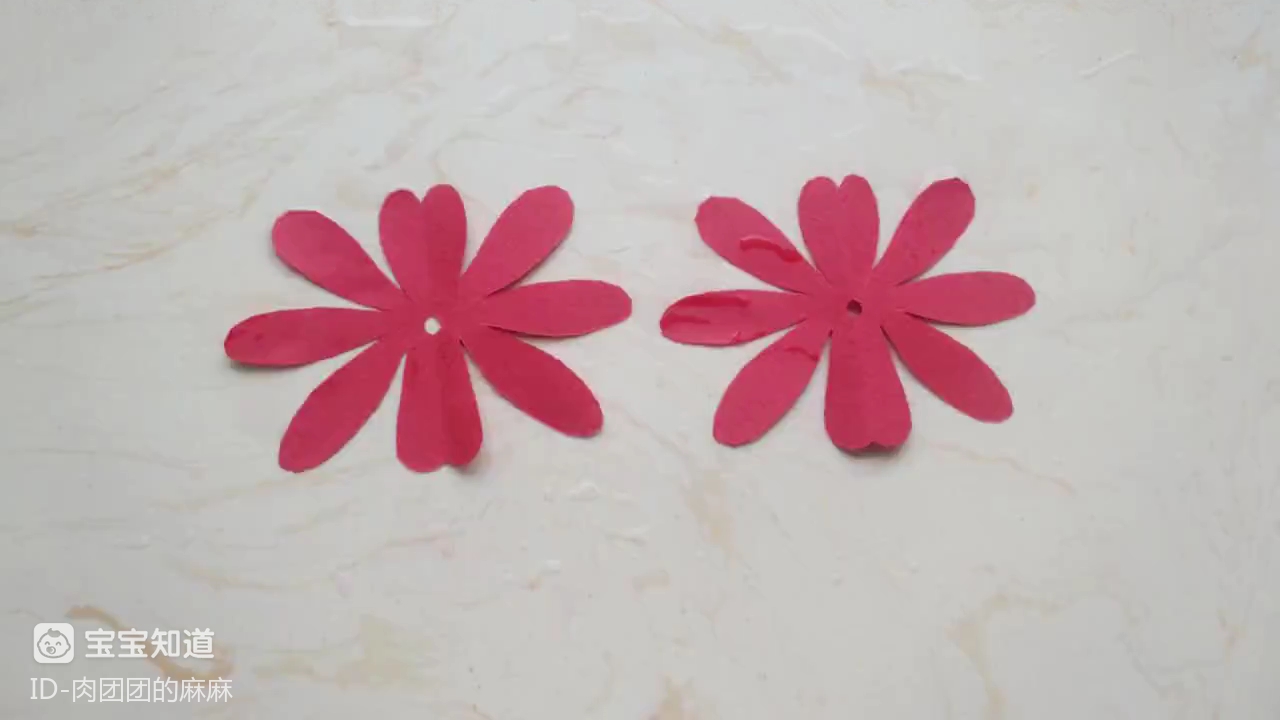 [手工剪纸]雏菊花剪纸来了喜欢赶紧学习一下
