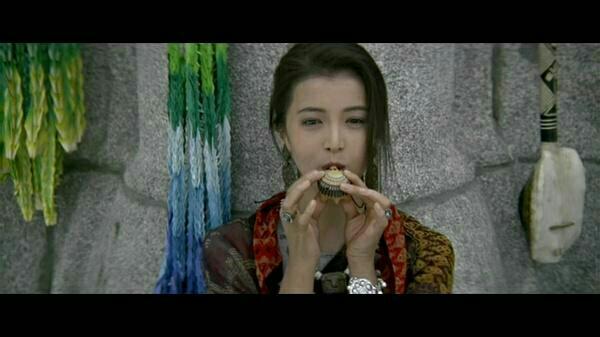 10楼 2,飞鹰计划——池田昌子  在电影飞鹰计划中,那个卖稀奇古怪的